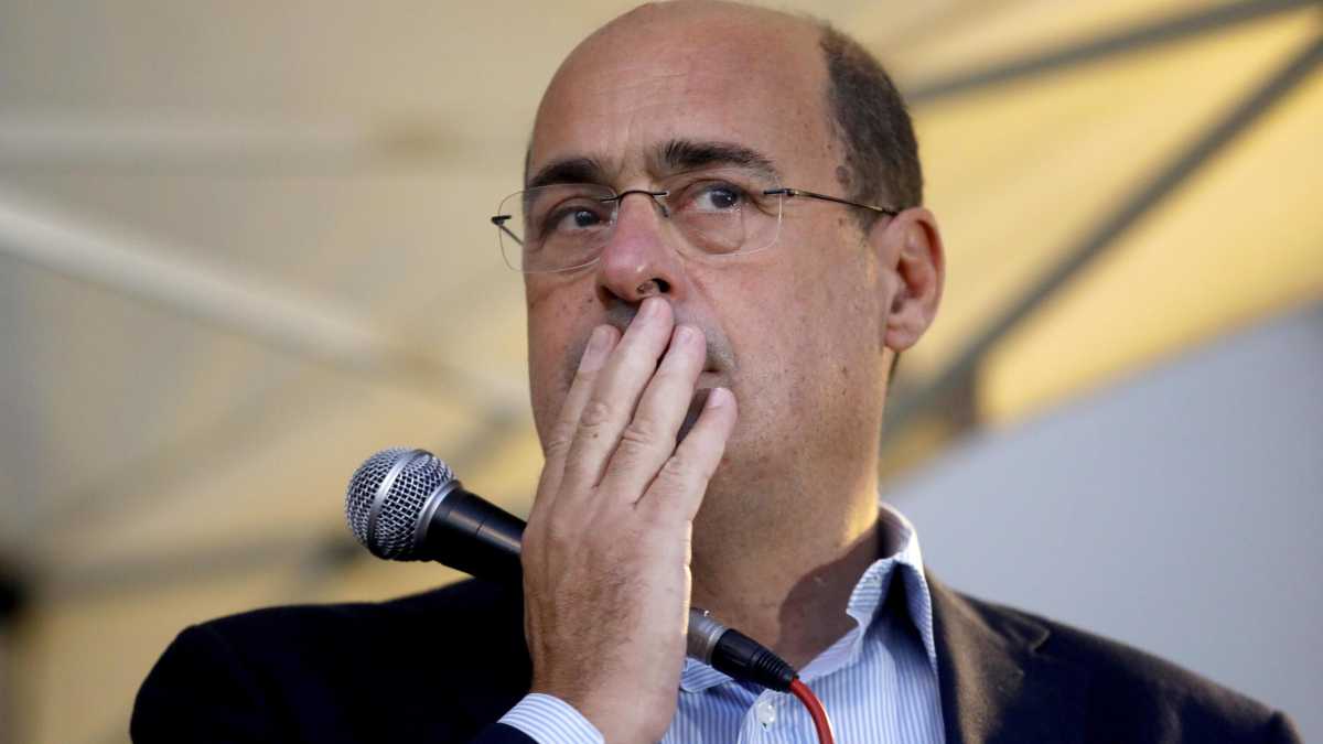 Immagine di Zingaretti e la crisi del M5s: "Alle comunali ha vinto l'alleanza di governo". E apre il cantiere Roma