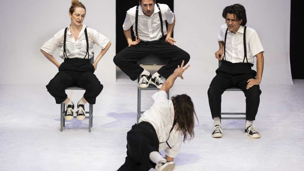 Immagine di Cherstich trasforma il teatro di Jodorowsky in un’algida scatola esistenziale