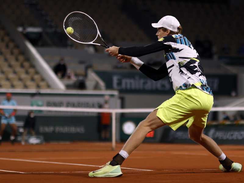 Nadal vince, ma Sinner inizia a far paura anche ai mostri sacri