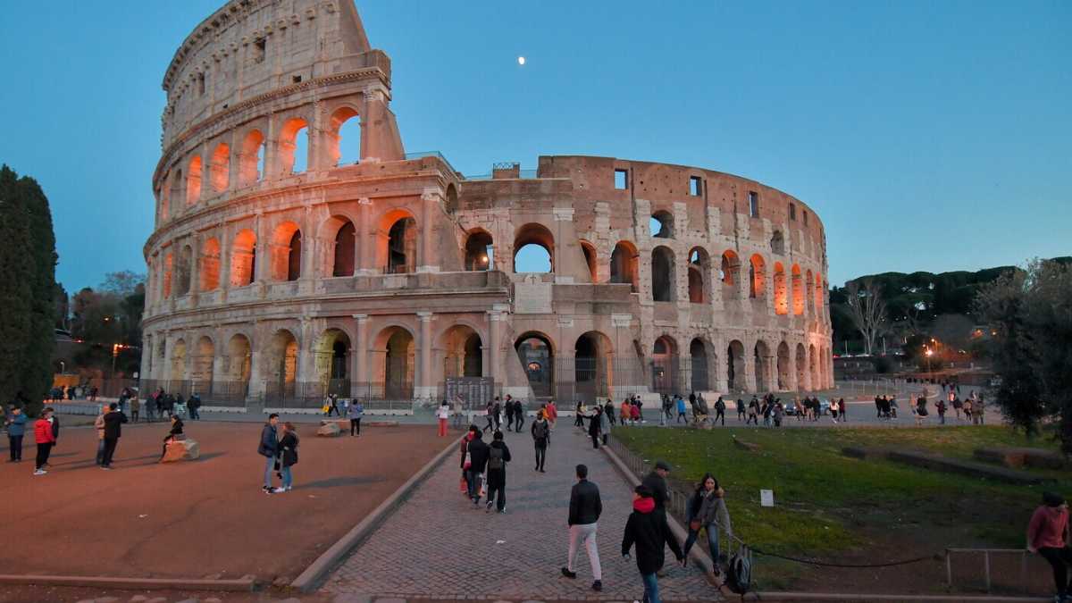 Immagine di La grande lentezza. Ecco come il Colosseo s’impantana nelle scartoffie