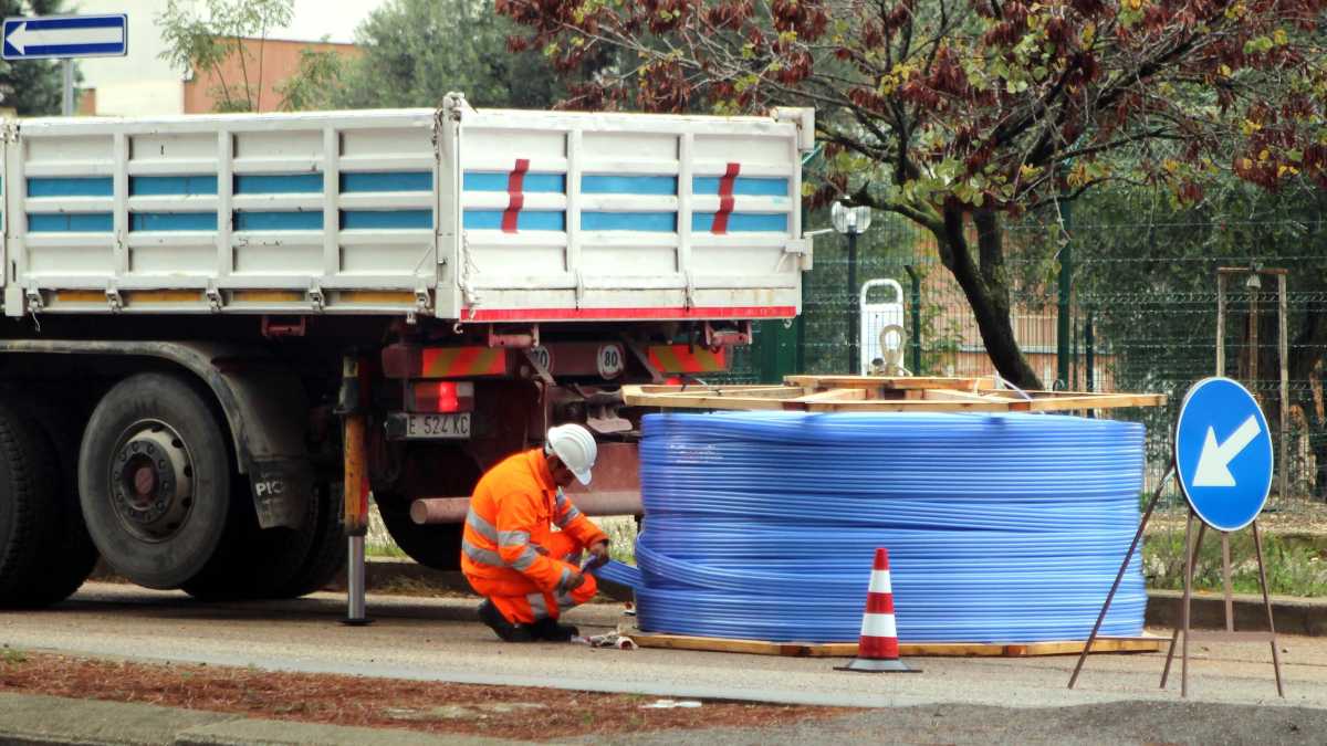 Immagine di Si possono garantire investimenti e concorrenza oltre la rete unica