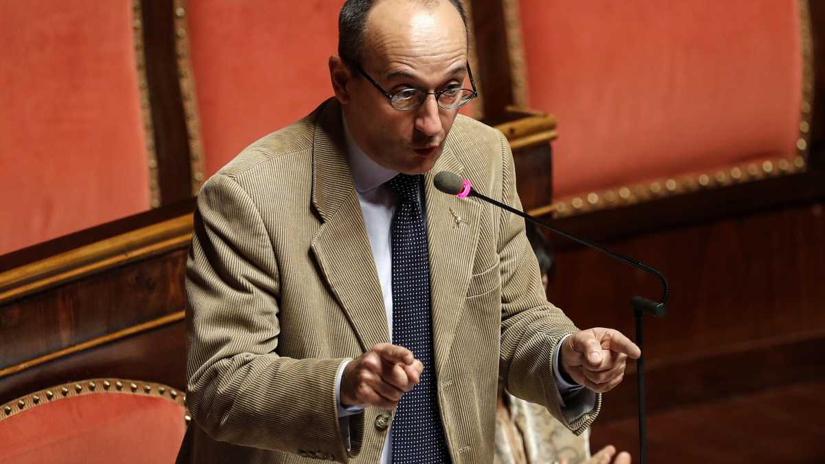 Immagine di Destra, what a Mes