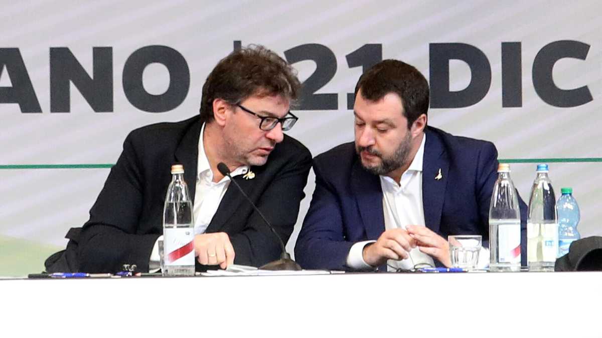Immagine di "Matteo, dobbiamo fare un partito o faremo opposizione a vita". L'avviso di Giorgetti a Salvini