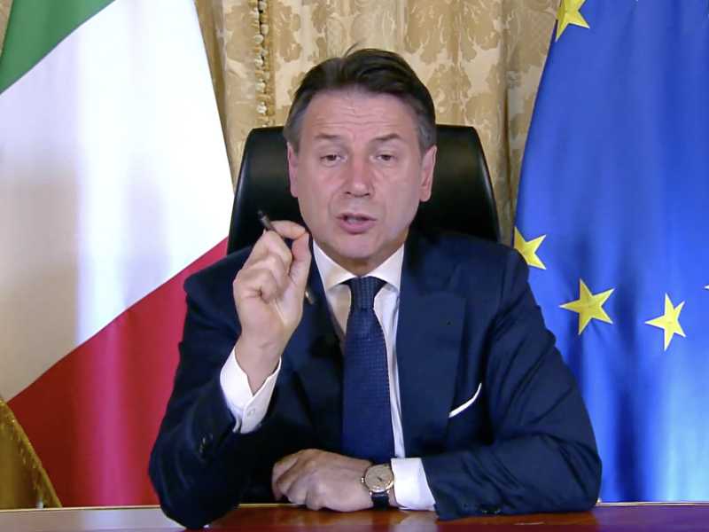 Il "Piano cashless" di Conte oltre la televendita
