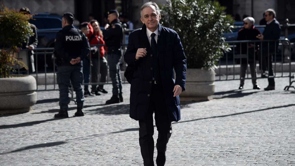 Immagine di Agire localmente e pensare continentalmente. La nuova vita di Enrico Rossi
