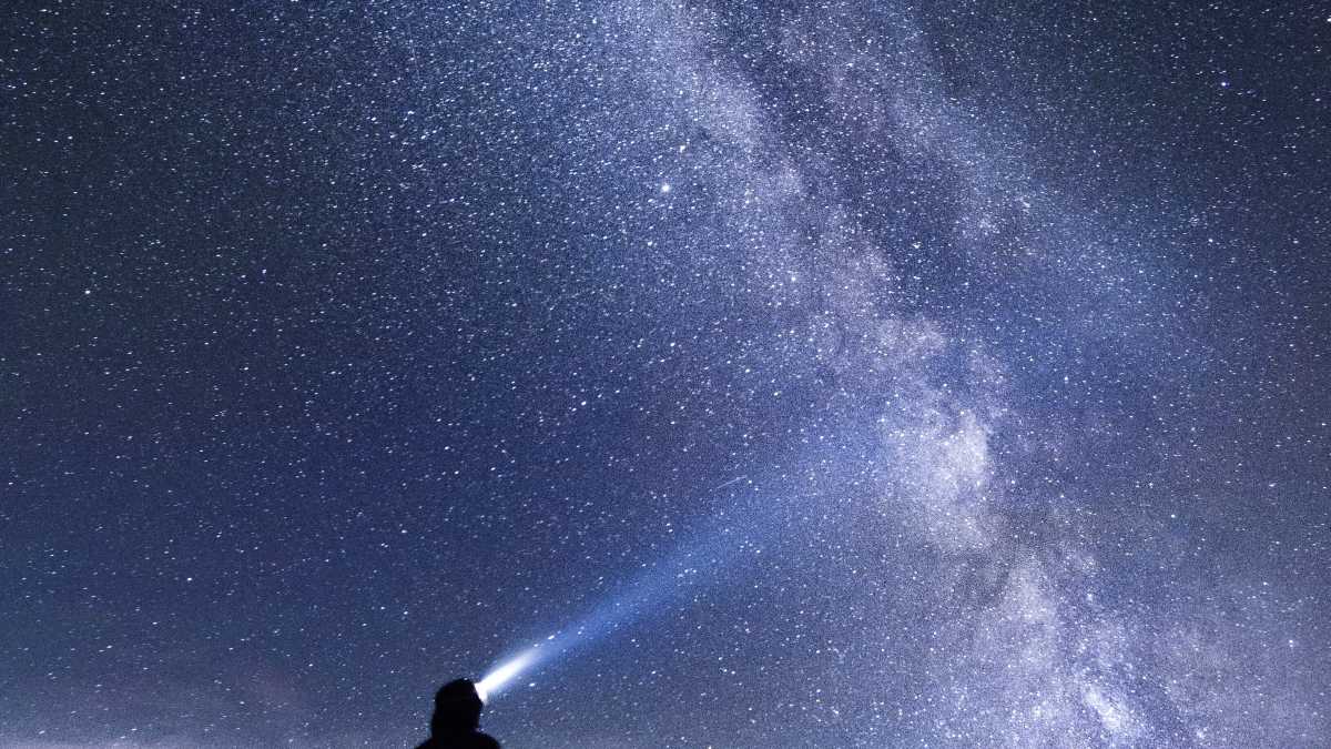Immagine di Il buco nero è meno nero