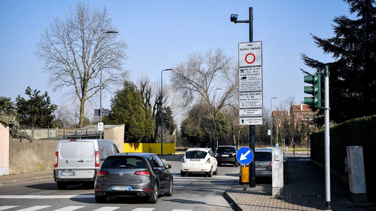 Immagine di Altro che Ztl, i milanesi vogliono le “zone 30”. Ma non va tutto bene