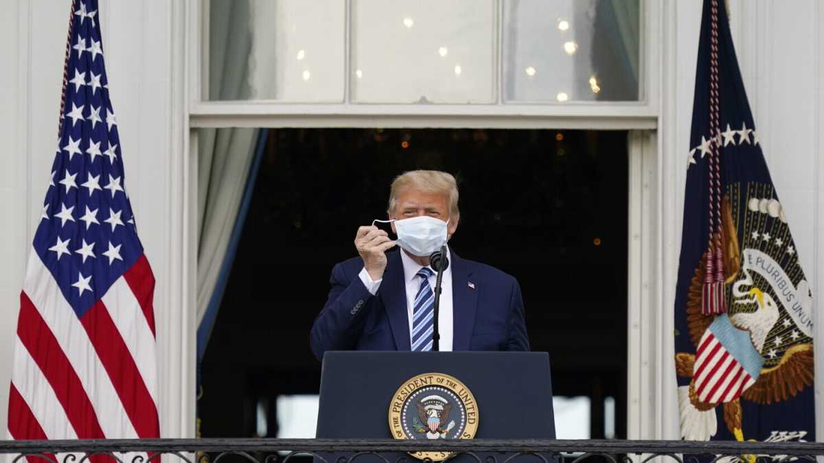 Immagine di Trump, Barrett e la paranoia liberal del colpo di stato