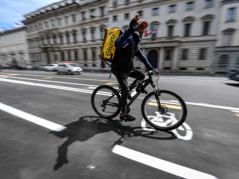 Perché ho sempre preferito il taxi e la pizza d’asporto
