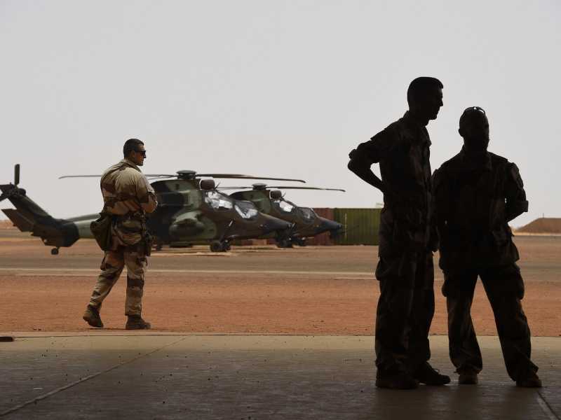 &nbsp;Soldati francesi impegnati nell'Operazione Barkhane in Mali (Ansa)