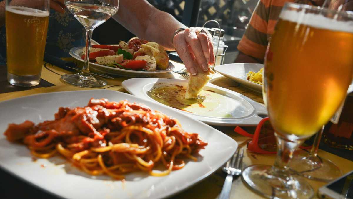 Immagine di Quel bisogno impellente di organizzare una festa privata