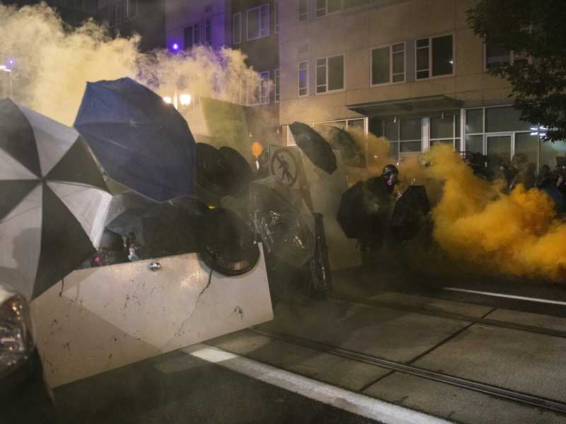 A Portland, il sindaco moderato è schiacciato tra Trump e i radicali