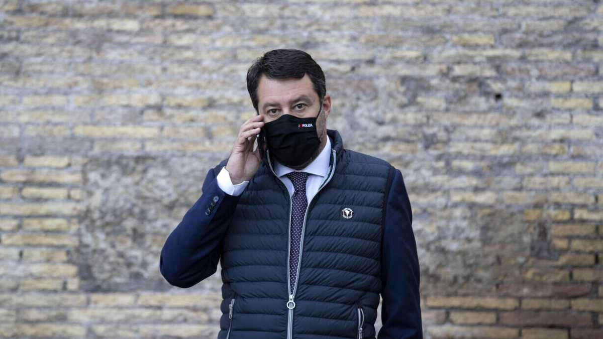 Immagine di Viva la destra che esce dal suo lockdown