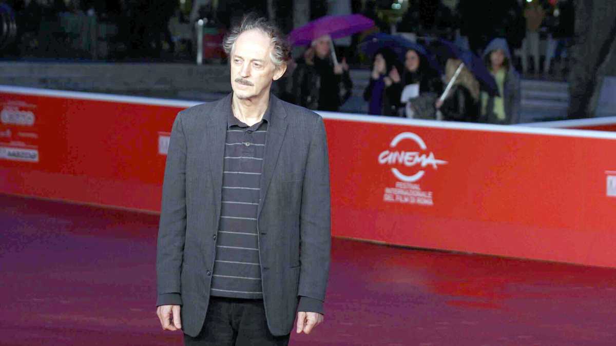 Immagine di Le follie di una madre e di un figlio nell'anomalo giallo di Cavazzoni