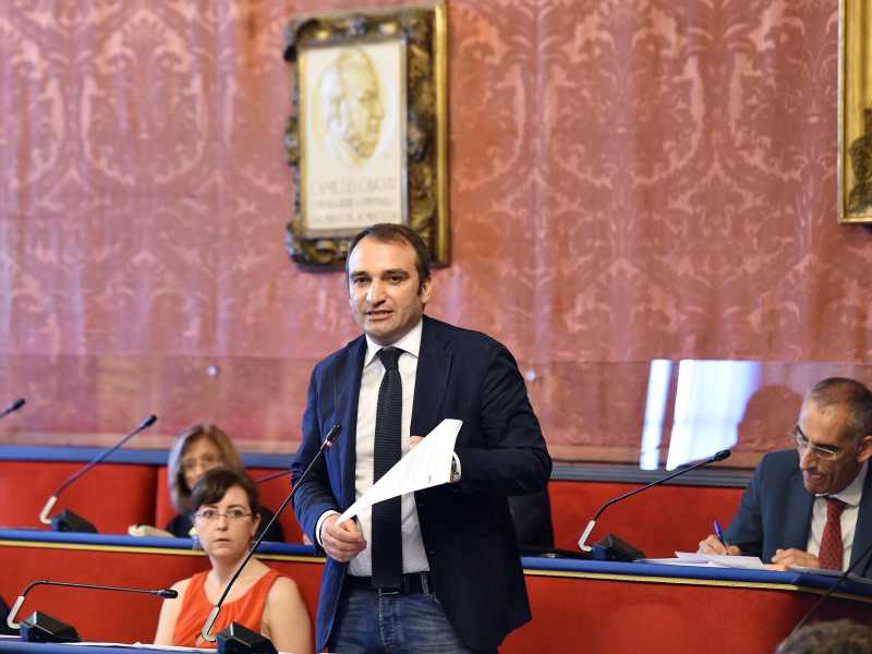 Stefano Lo Russo si candida alle primarie a Torino