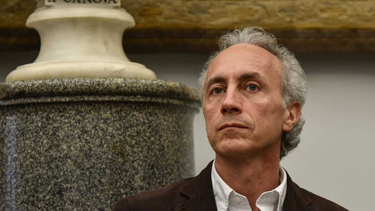 Immagine di Perbenismi funesti