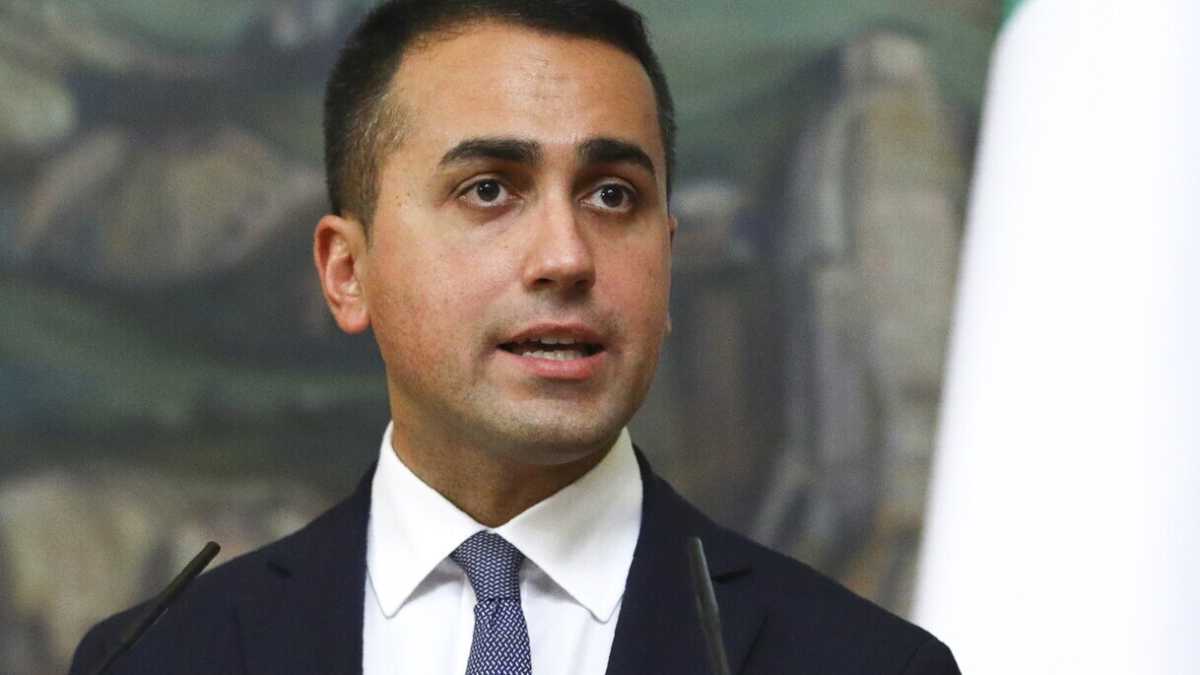 Immagine di “Scimmie al volante”. Come il Covid-19 ha messo a nudo la pochezza del nostro ceto politico