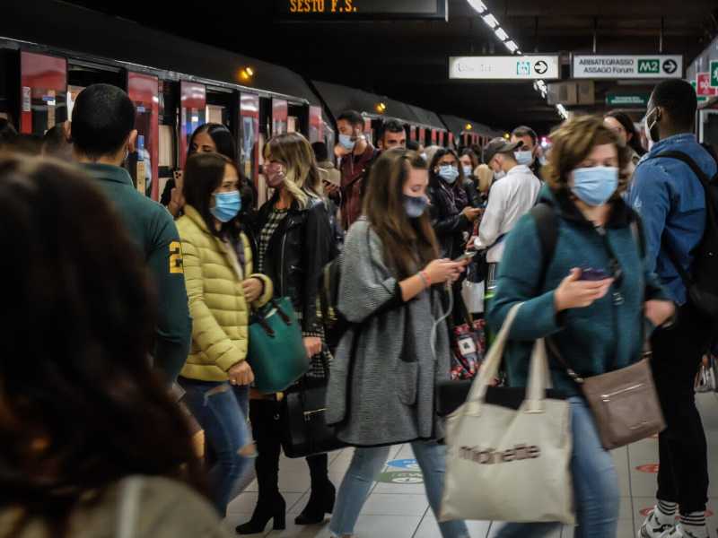 A che punto siamo con il distanziamento sui mezzi pubblici?