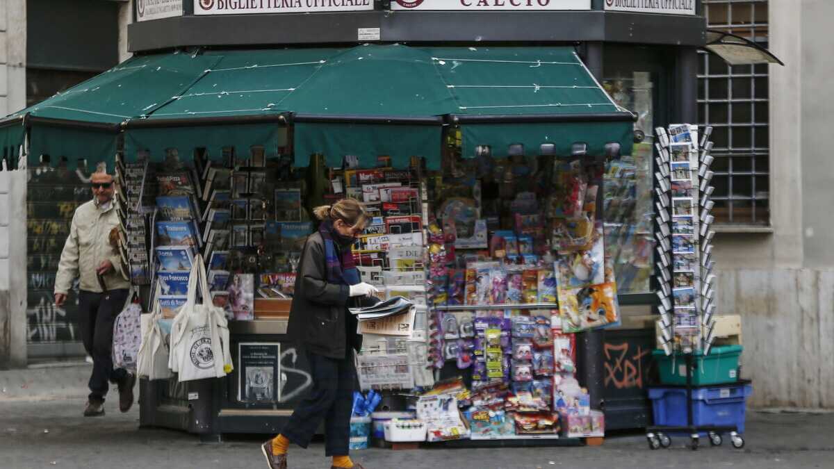 Immagine di L’orgoglio di ostinarsi a cercare i giornali di carta