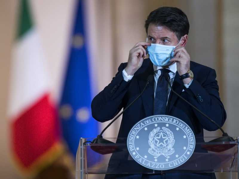 Il presidente del Consiglio Giuseppe Conte durante la conferenza stampa a Palazzo Chigi del 18 ottobre&nbsp;<br />