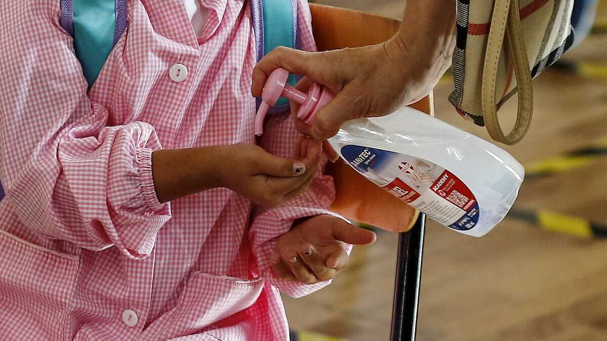 Immagine di Quanto incide sui contagi la riapertura delle scuole?