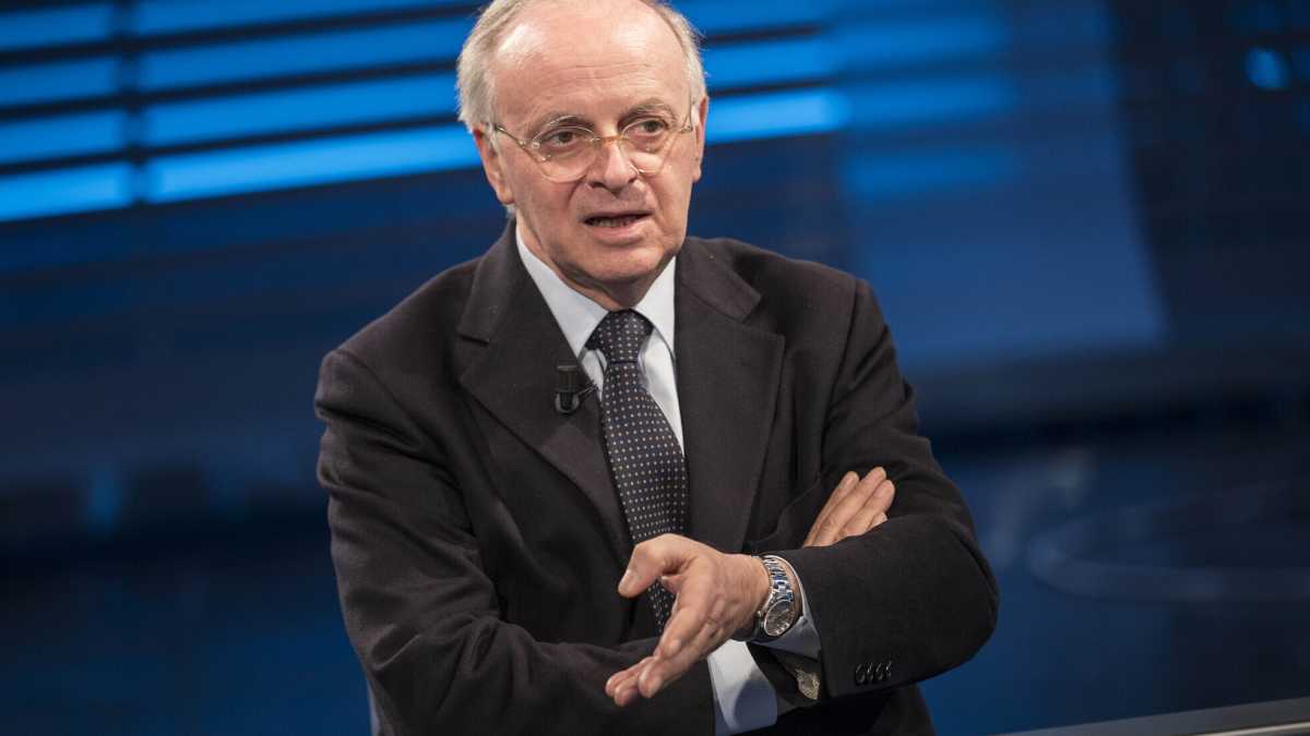 Immagine di Cavilli e piercavilli. Il pensionamento di Davigo manda in tilt la stampa manettara