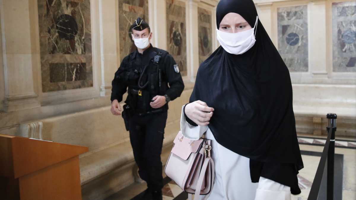 Immagine di “No alla pace codarda e alla secessione islamista della Francia". Intervista a Fatiha Boudjahlat