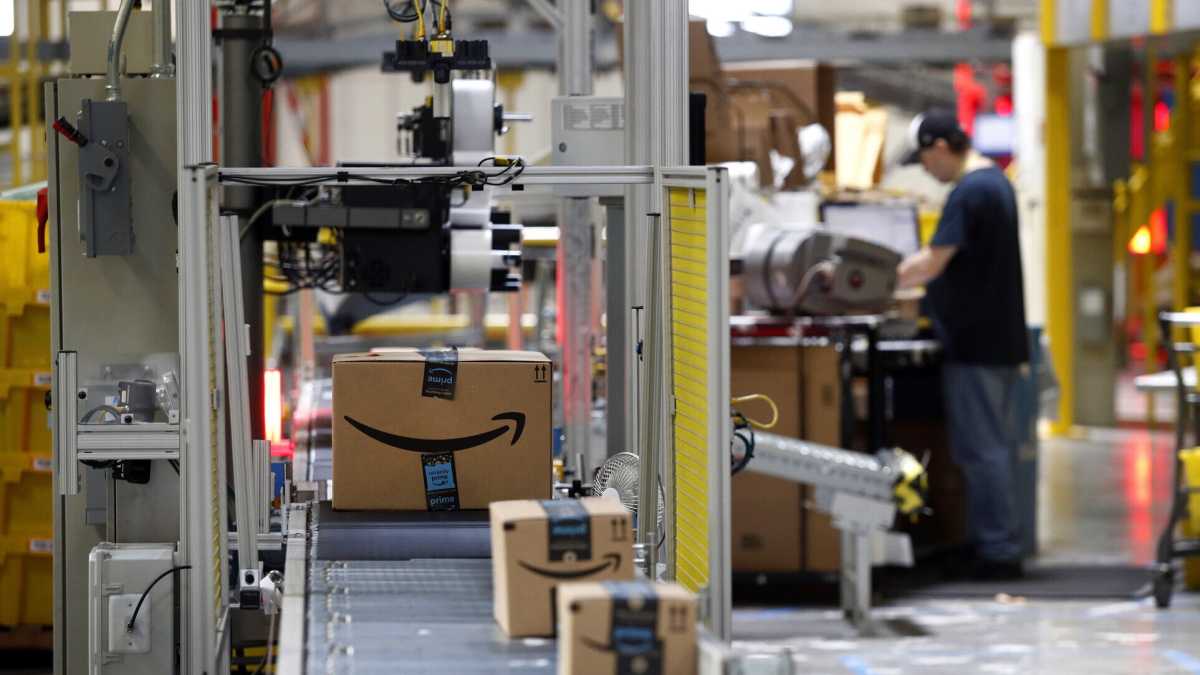 Immagine di Pd e M5s sono i Jeff Bezos italiani