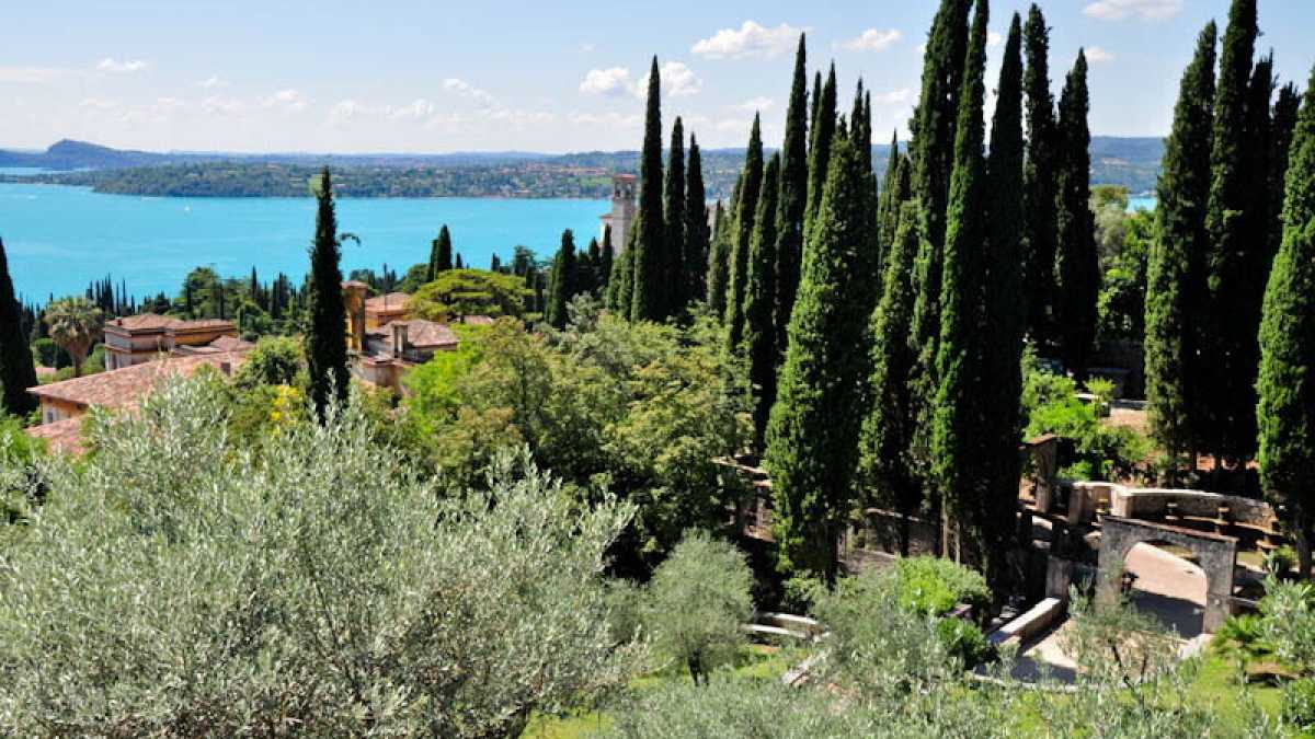 Immagine di “Tutto ciò che è Lombardia”. Come difendere, e fare, cultura