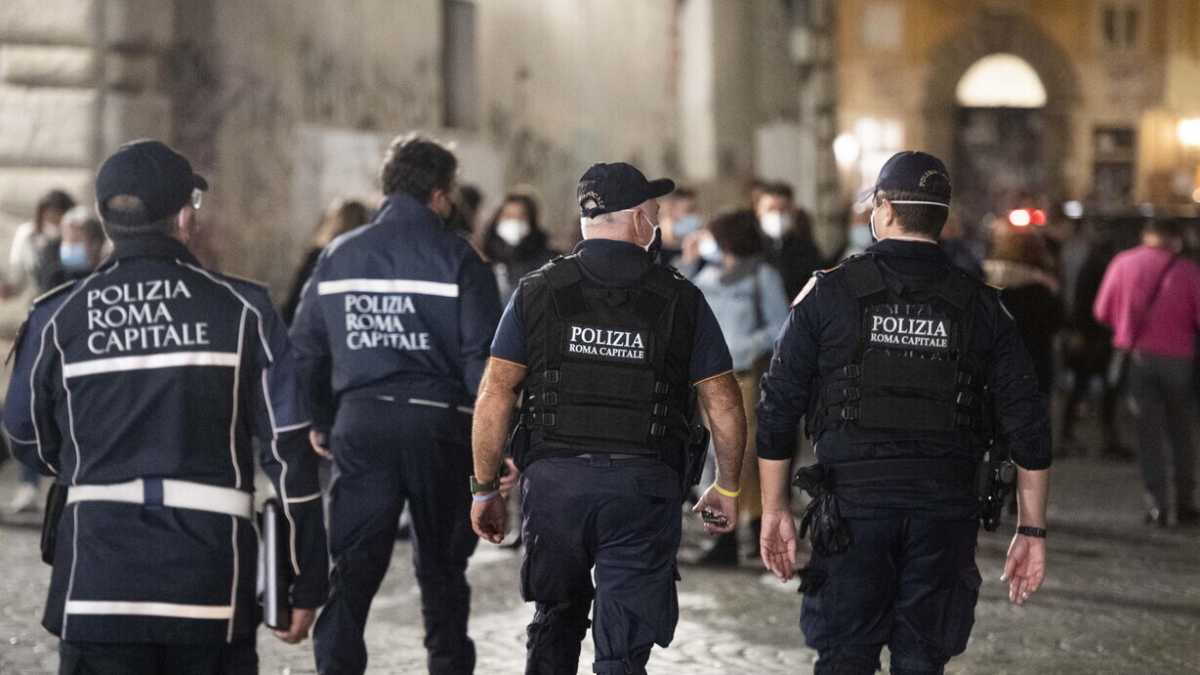 Immagine di Coprifuoco nel Lazio da domani, stretta del comune di Roma