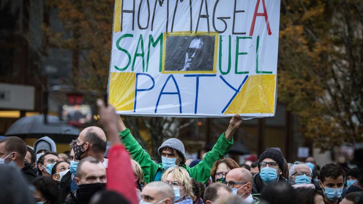 Immagine di Una strada per Samuel Paty