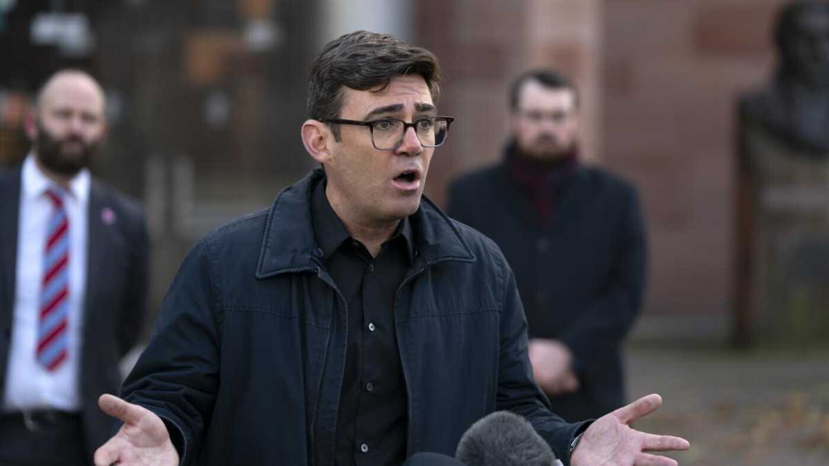 Immagine di Chi è Andy Burnham, il sindaco di Manchester che ha costretto BoJo a un no deal (sul lockdown)