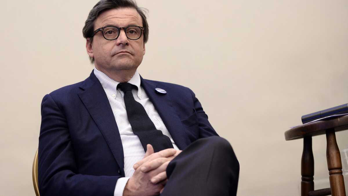 Immagine di Calenda e l’anticalendismo. Il caso di Voltaire e il caos della chiesa