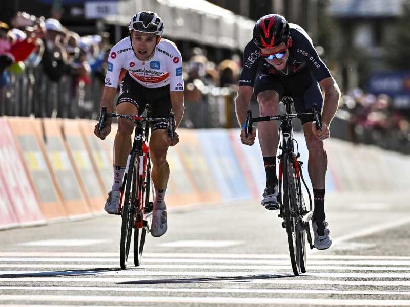 Uno scontro generazionale sulle strade del Giro d’Italia