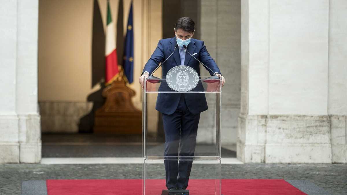 Immagine di Conte: "Tutelare la salute e preservare l'economia"