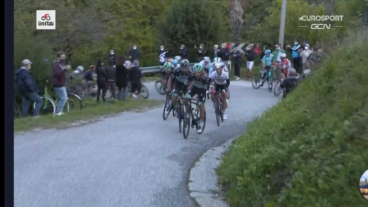 Immagine di Applaudire il Giro d'Italia. Pellaud e la libertà del ciclismo