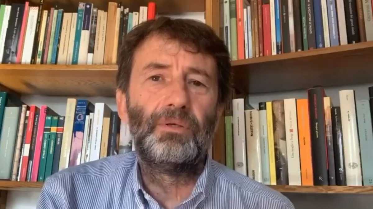 Immagine di Franceschini risponde alle critiche sulla chiusura di cinema e teatri