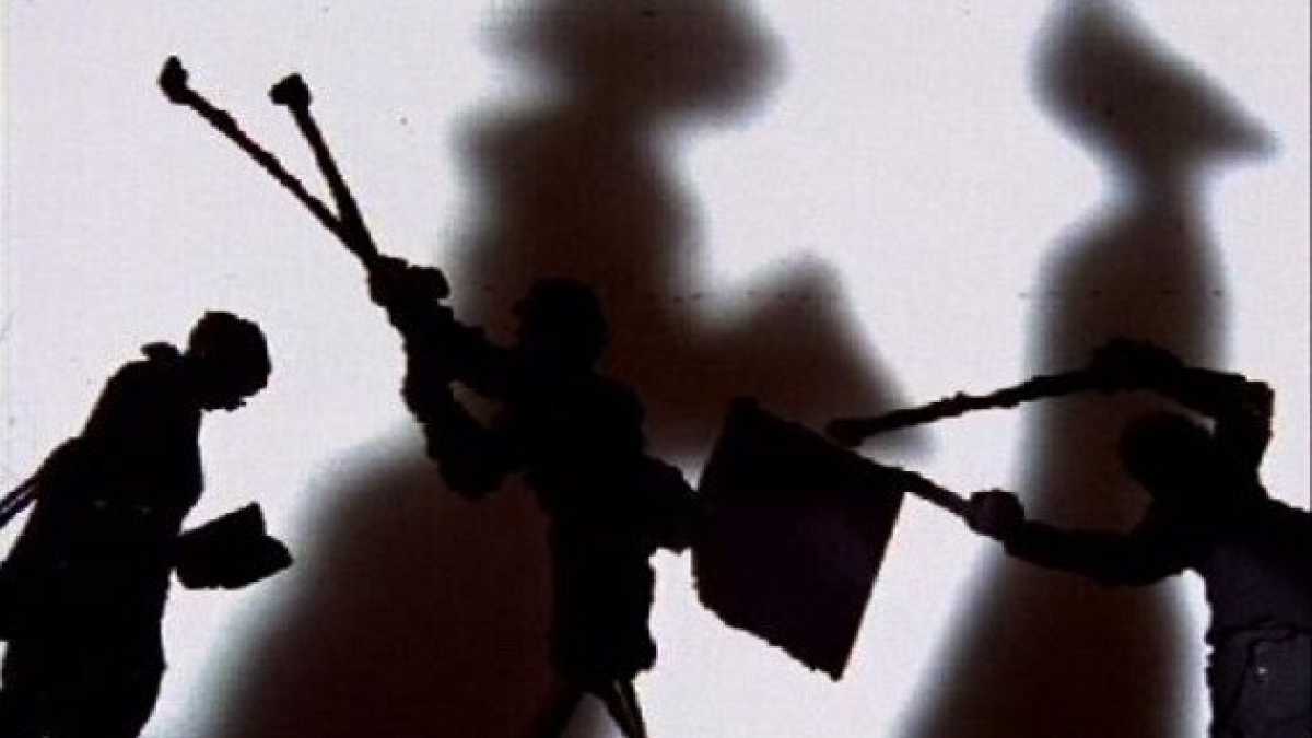 Immagine di William Kentridge, disegnare il presente con la materia delle ombre