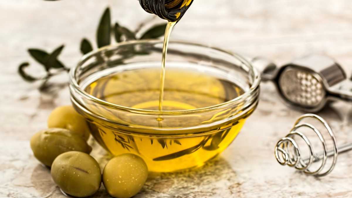 Immagine di Si muovono i frantoi, è tempo di olio nuovo