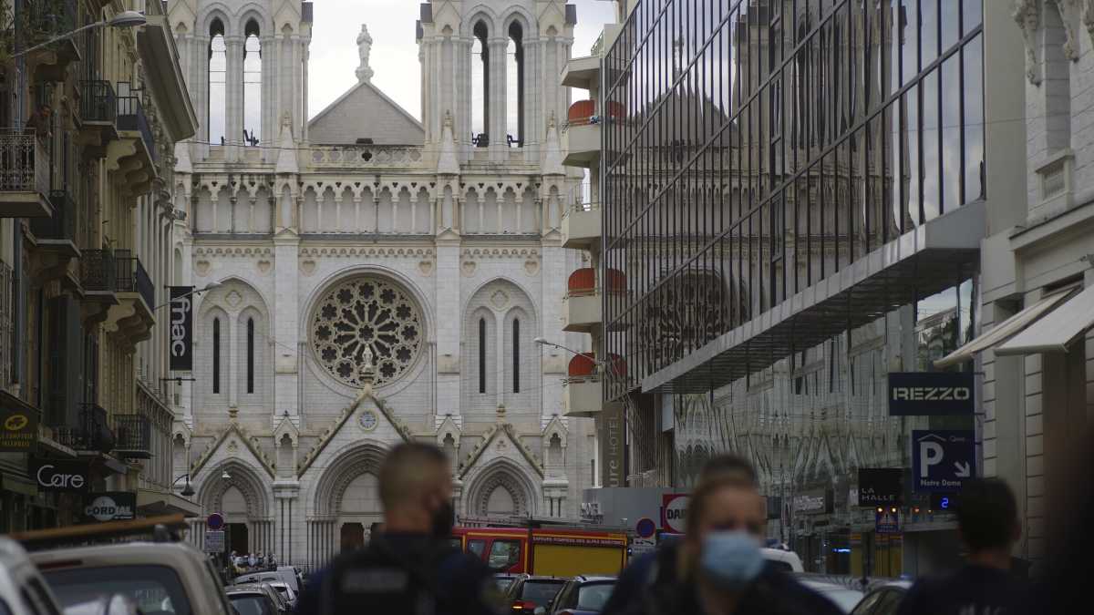 Immagine di L'attentato nella cattedrale di Nizza e le rassicurazioni della Bce