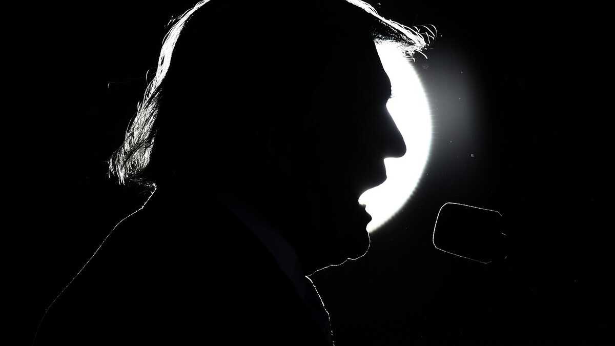 Immagine di Sequestrati da Trump