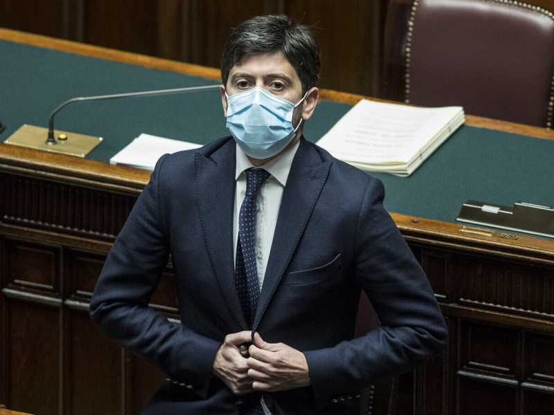 Covid, scuole e ristori. Come funzionerà il "lockdown differenziato"