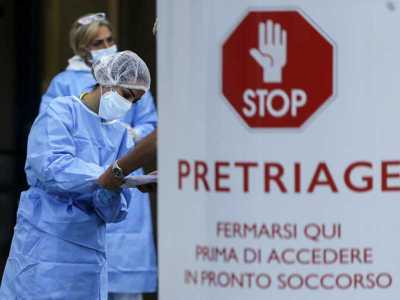 "Ospedali sotto pressione e manca il personale"