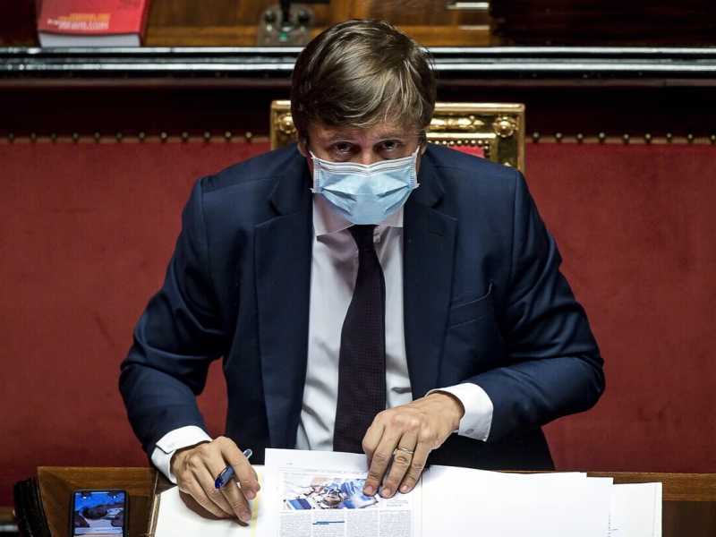 Storia e ascesa di Pierpaolo Sileri, il grillino da prima serata più amato dai non grillini