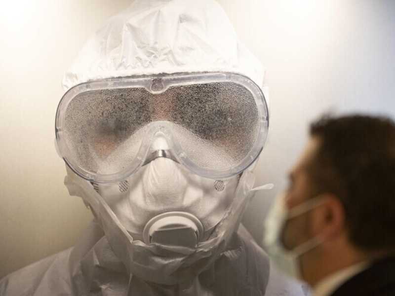 Covid, lunedì le nuove ordinanze di Speranza: quattro regioni nel mirino