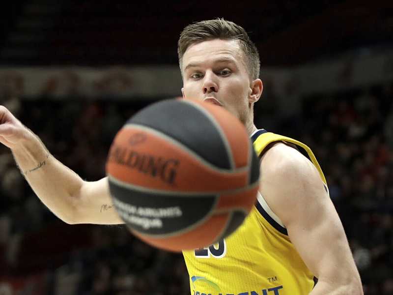 Pallacanestro avvelenata