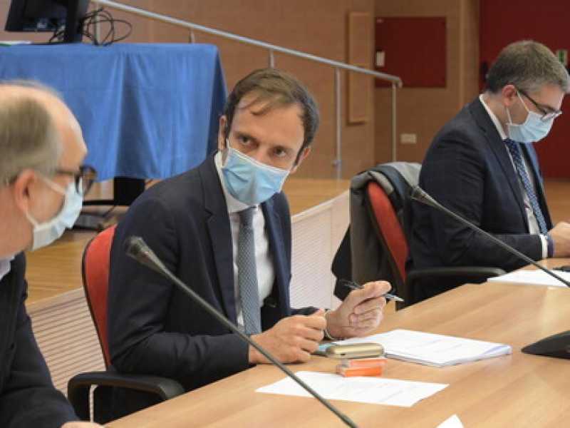 Covid, il governatore leghista Fedriga: "Conte ci ascolti, copi il modello Merkel"