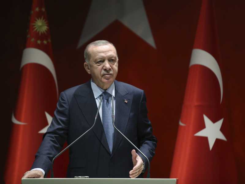 Dimissioni e fratture nell'Akp di Erdogan