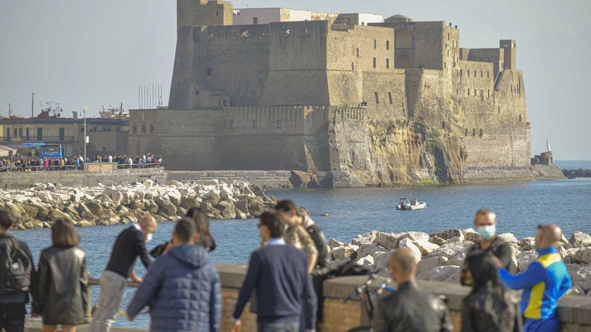 Immagine di L’inondazione degli annunci ispira non più composta paura ma scomposto conflitto di opinioni