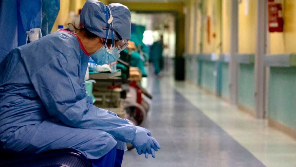 Immagine di “Quando non si può più donare la vita, non resta che conservarla a ogni costo”. Parla il filosofo francese Olivier Rey